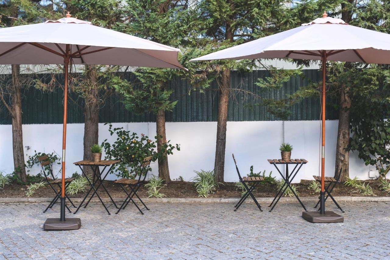 4U Lisbon VI Guesthouse Airport Dış mekan fotoğraf